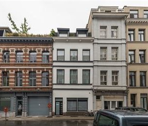 Prachtig afgewerkt, lichtovergoten appartement op TOPlocatie - Photo 6