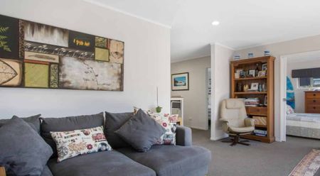 Great location in Waihi Beach - Photo 2