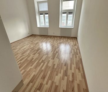 SANIERTE ALTBAUWOHNUNG in 1180 Wien nächst AKH - Photo 1