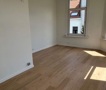 Hoekwoning te huur in Antwerpen voor € 1.500 met 2 slaapkamers - Photo 1