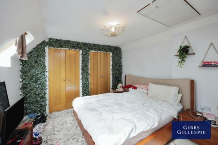 5 bedroom detached house to rent - Photo 3