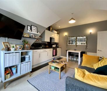 1 bedroom apartment to rent - Photo 2