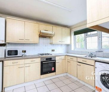 Lime Grove, Hayes, UB3 - Photo 5