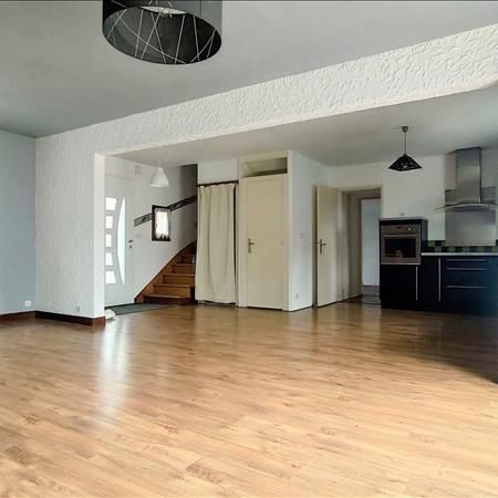 5 pièces - 107,76 m² - RDC - Colocation non autorisée - Photo 1