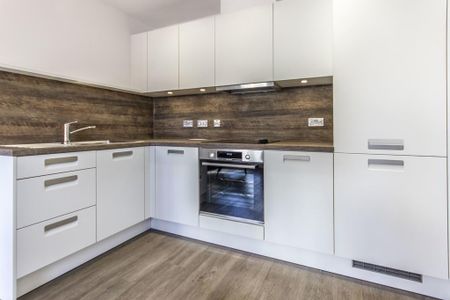 2 bedroom apartment to rent - Photo 4