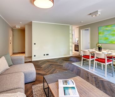 High-quality 2-room apartment for rent in Ramersdorf - Photo 1