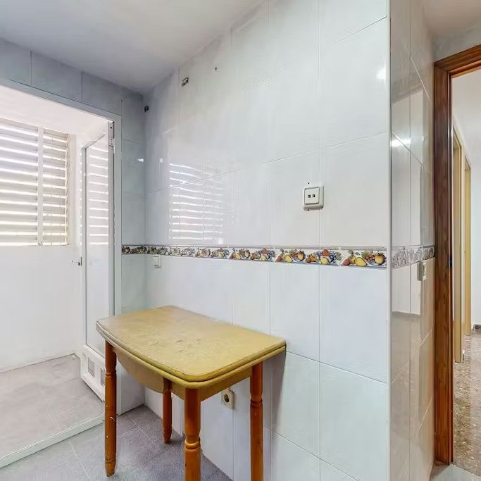 Carrer Vidal de Blanes, Valencia, Valencian Community 46024 - Photo 1