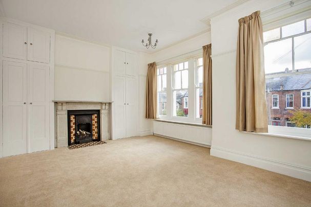 4 bedroom house to rent - Photo 1