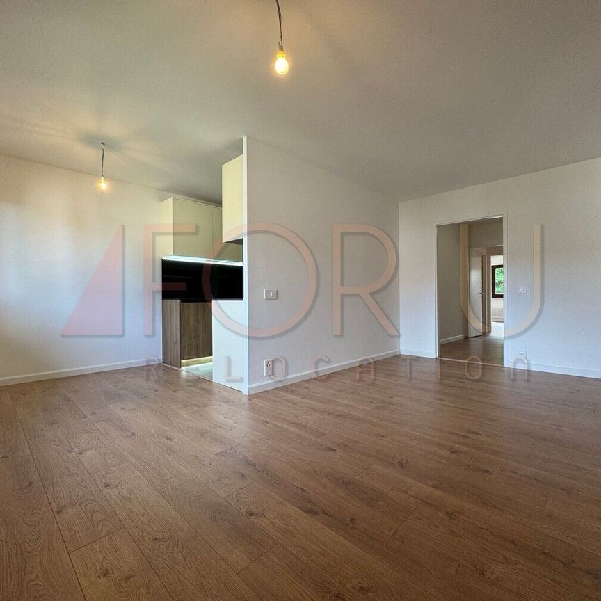 Beautiful renovated 5.5-room apartment in a quiet location in Corsier - Photo 1