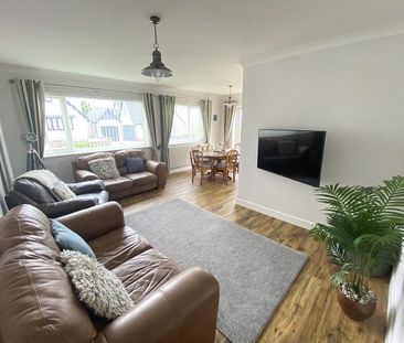3 bedroom detached house to rent - Photo 3