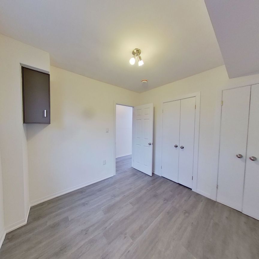 For Lease - 39 Humbert Street Unit# Apt 1, Toronto, Ontario - Photo 1