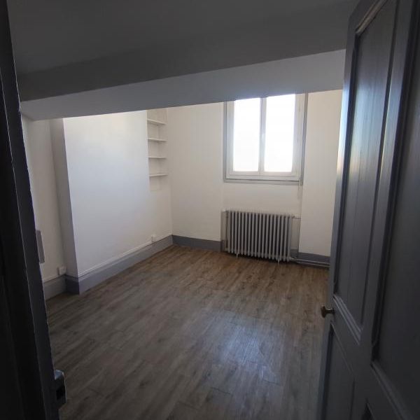 Location Appartement 3 pièces 48m² LYON 7ème - Photo 1