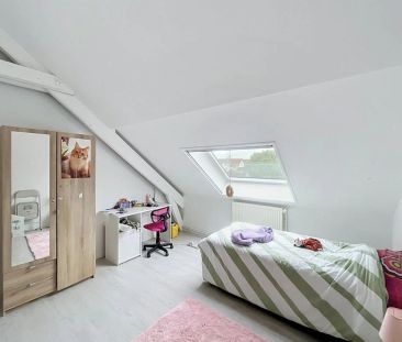Appartement F4 de 79.69 m² - 3 chambres avec jardin - Photo 5
