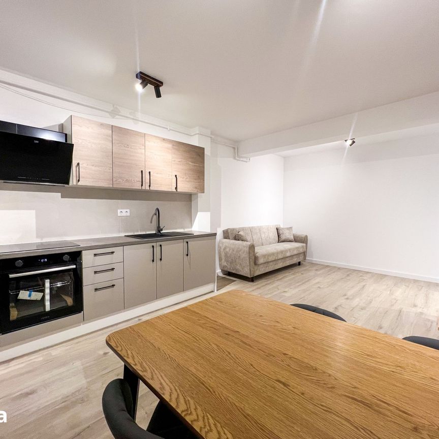 Apartament la PRIMA INCHIRIERE, parcare, lift, str Porii - Fotografie 1