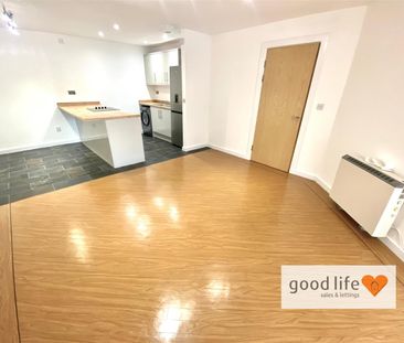 Toll Bar, Ryhope Road, Sunderland - Photo 2