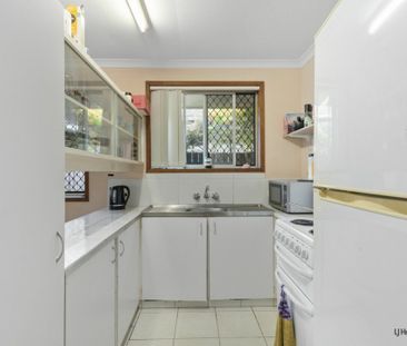 Coastal Living in the Heart of Palm Beach - Photo 6