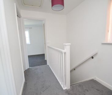 3 bedroom end of terrace house to rent - Photo 5