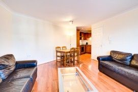 Connaught Mews, Jesmond, Newcastle upon Tyne, Tyne & Wear NE2 2BP - Photo 3