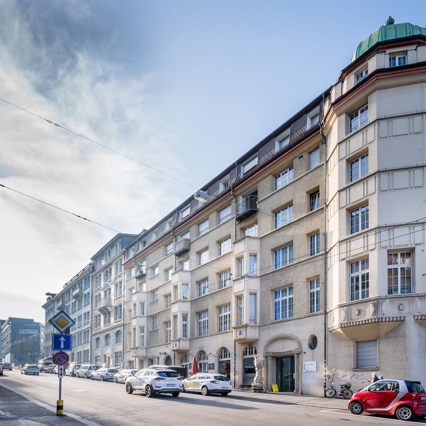 Geniale Maisonettewohnung mitten im Zentrum - Photo 1