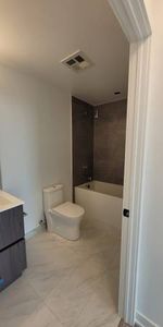 Brand-New, Spacious 2-Bed + Den, 2-Bath in Port Credit! (Missinihe) - Photo 4