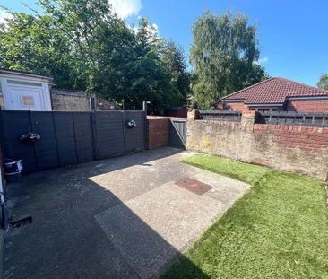 2 bedroom terraced house to rent - Photo 6