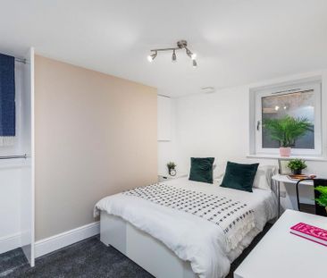 1 bedroom in a house share to rent - Photo 5