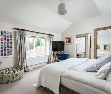 4 bedroom house to rent - Photo 2