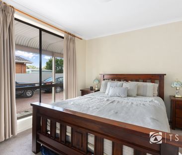 1/10 Pearce Street, California Gully - Photo 3