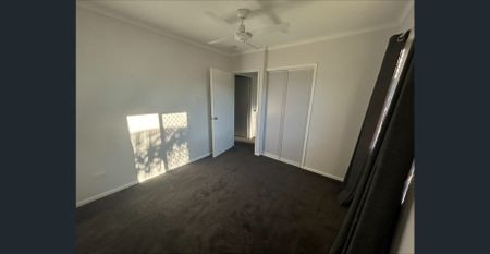 2 BEDROOM STUNNER IN NORTH WARD! - Photo 5