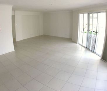 Family Home in a Highly Sought-After Location - Photo 2