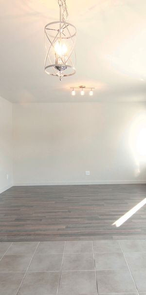 4 1/2 QUADRUPLEX SHERBROOKE(ROCK FOREST) - Photo 1