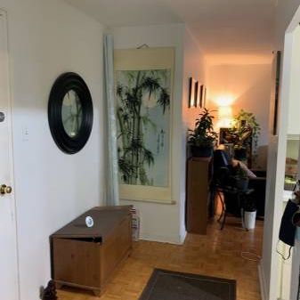 One Bedroom Apartment in Port Credit by the Lake - Photo 3