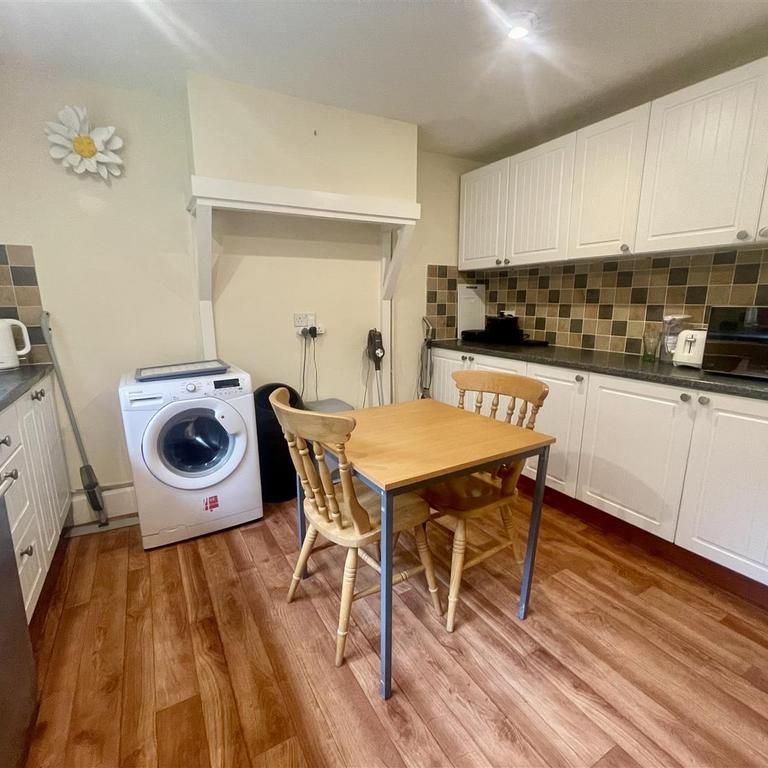 3 bedroom house to rent - Photo 1