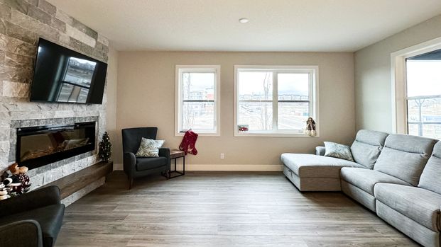 Luxury Furnished Condo In Aspen Woods | 2 Bed 2 Bath | Parking - Photo 1