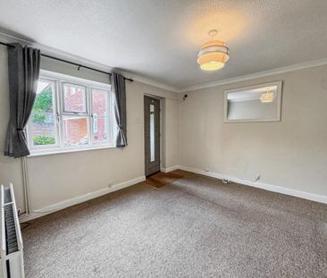1 bedroom terraced house to rent - Photo 4