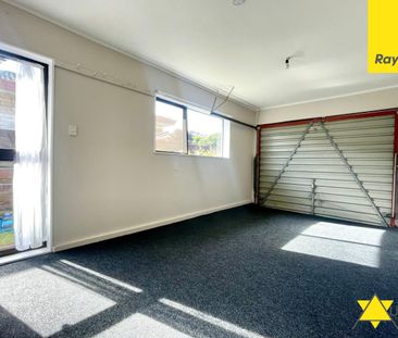 Two Bedroom Unit in Panmure - Photo 4