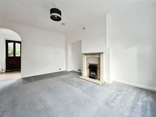 Warburton Road, Twickenham, TW2 6EW - Photo 1