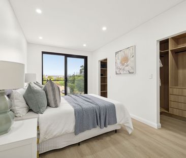 BRAND-NEW LUXURY HOME – SEFTON HIGH SCHOOL ZONE - Photo 6