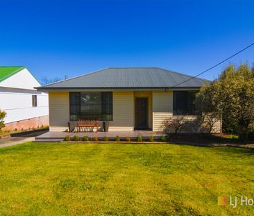 AFFORDABLE FAMILY HOME - Photo 3