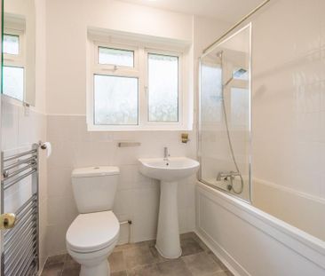 3 bedroom detached house to rent - Photo 6