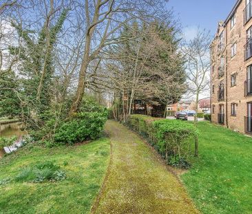 1 bedroom flat to rent - Photo 6