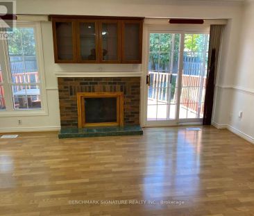 43 JAMES PARK SQUARE - Photo 1