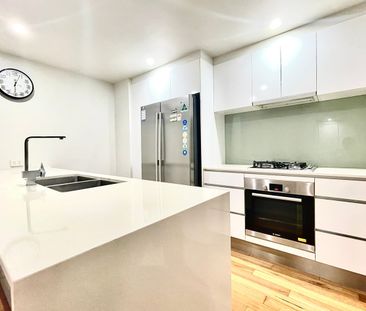 47/68 Benson Street, Toowong, Qld 4066 - Photo 2