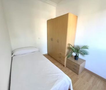 Avenida Alvar Nez, Sevilla, Andalusia 41010 - Photo 2