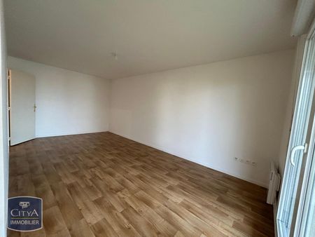 Location Appartement 2 pièces 46m² BEAUVAIS 60000 - Photo 5