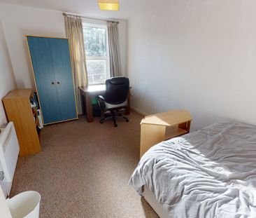 Flat 4 9 Heeley Road Selly Oak - Photo 3