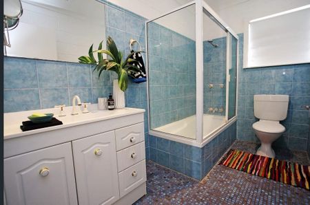 1/57 Alexandra Street, North Ward QLD 4810 - Townhouse For Rent | Domain - Photo 5