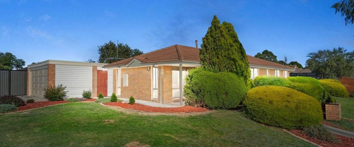 Spacious Family Home - Photo 1