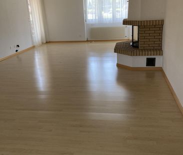 Attraktive Büro- und Geschäftsräume auf zwei Etagen - Photo 1