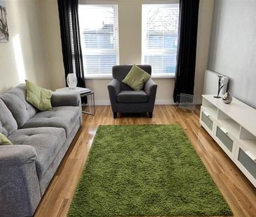Flat D, 1 Shore Road, Kircubbin, BT22 2RP - Photo 2